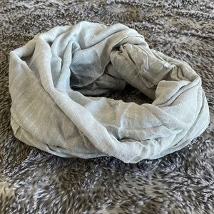 Light grey infinity scarf